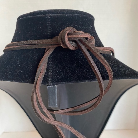 Brown Nephrite Jade Ornate Carved 2.25" Pendant Adjustable Statement Necklace - Picture 13 of 16